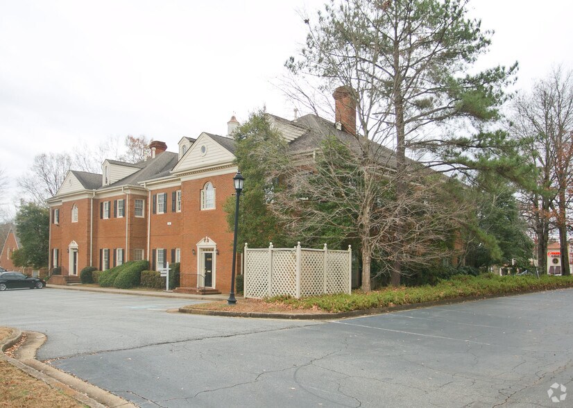 More Photos Of 920 Holcomb Bridge Rd, Roswell Office For Lease