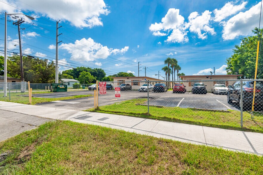 More Photos Of 2412 NW 58th St, Miami Apartments For Sale
