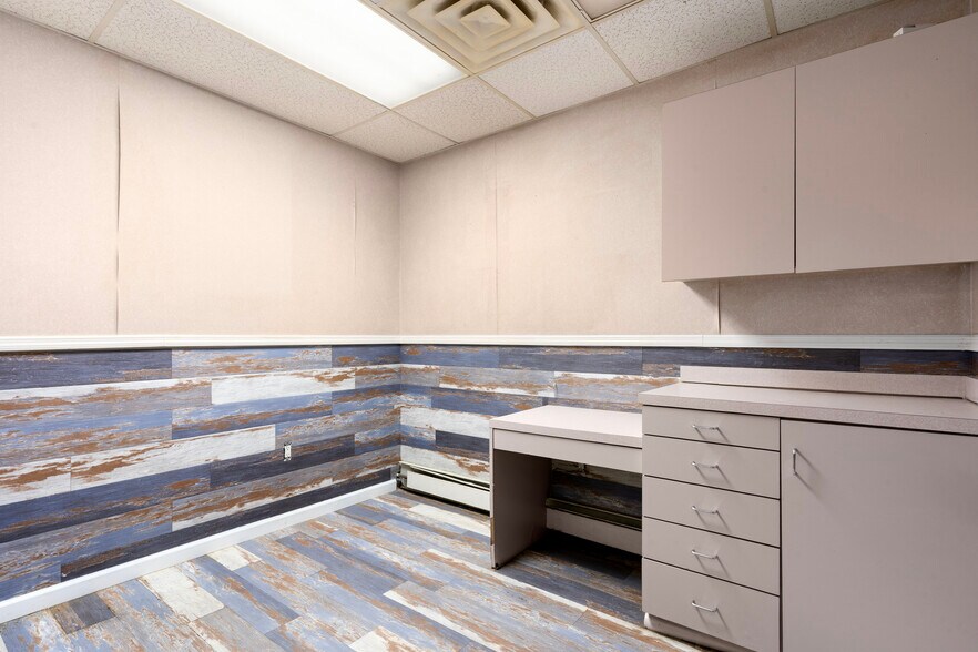 More Photos Of 207 Prospect Park SW, Brooklyn Apartments For Sale