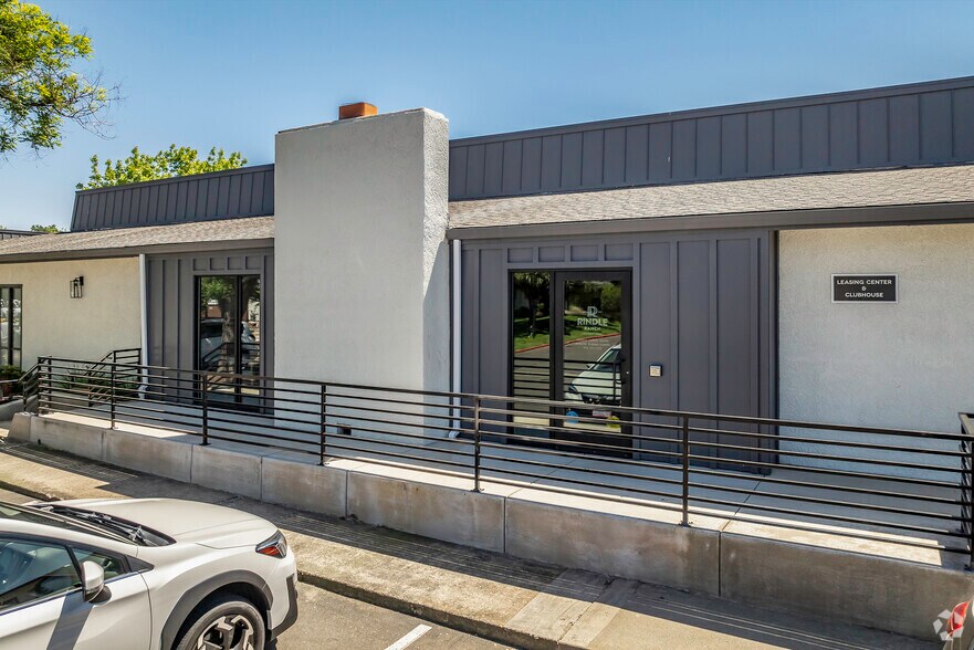 More Photos Of 6546 Auburn Blvd, Citrus Heights Apartments For Sale