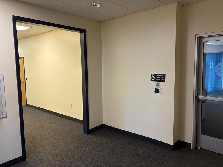 More Photos Of 313 W High St, Ebensburg Medical For Lease