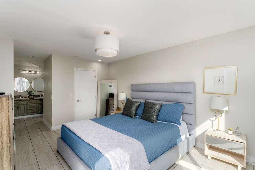 More Photos Of 1920 Beryl St, San Diego Specialty For Sale