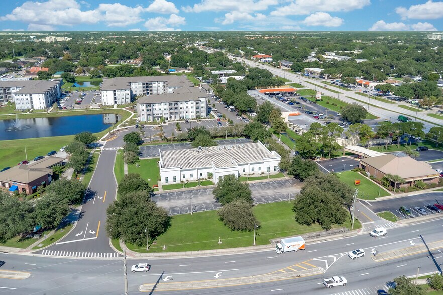 More Photos Of 1201 E Oak St, Kissimmee Office For Sale