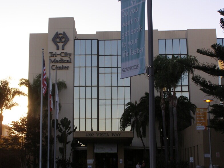 More Photos Of 3927 Waring Rd, Oceanside Medical For Lease