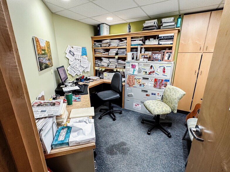 More Photos Of 4649 N Breton Ct SE, Grand Rapids Medical For Sale