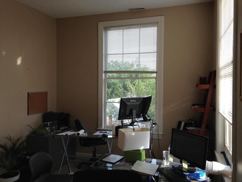 More Photos Of 635 E Bay St, Charleston Office Residential For Lease
