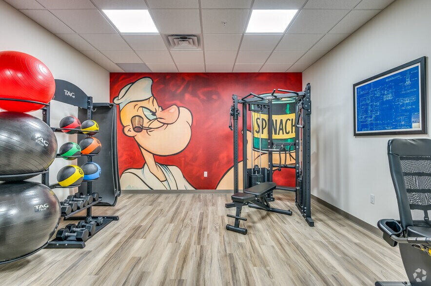 More Photos Of 2001 Marathon St, Neenah Apartments For Sale