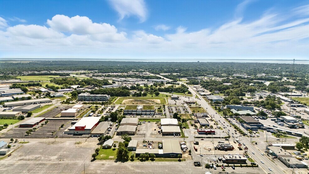 More Photos Of , Pensacola Unknown For Sale