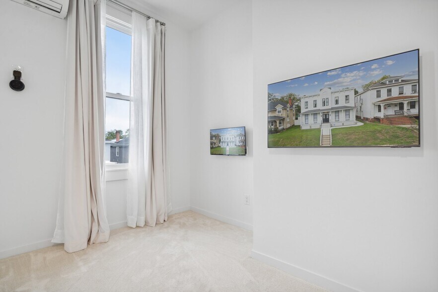 More Photos Of 2810 Griffin Ave, Richmond Apartments For Sale