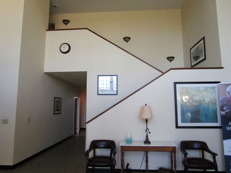 More Photos Of 23 Forry St, Newark Office Residential For Lease