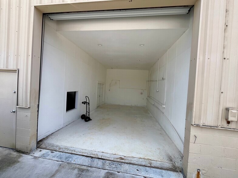 More Photos Of 4101-4119 Bandy Blvd, Fort Pierce Unknown For Lease