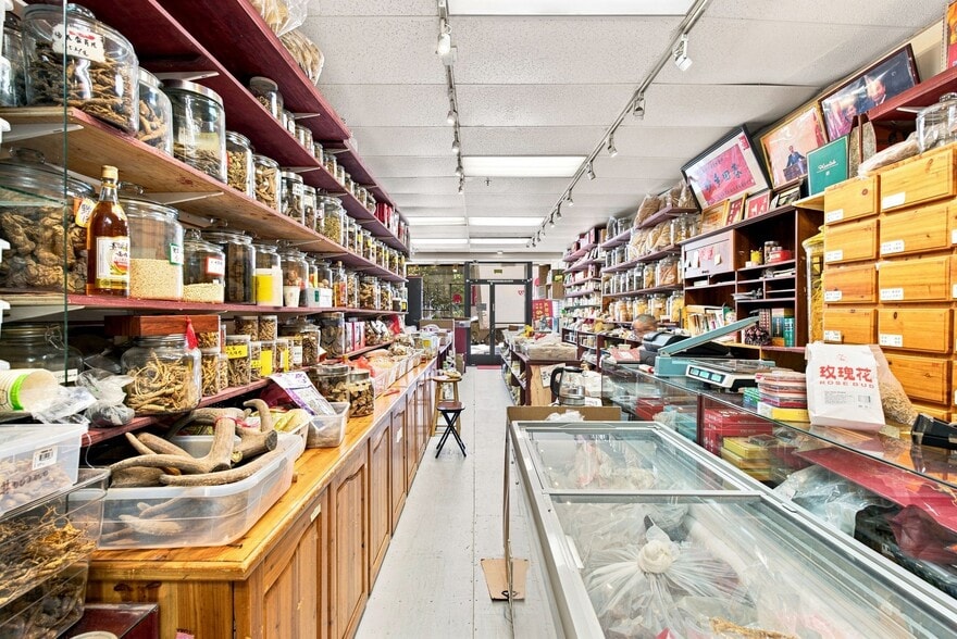 More Photos Of 734-740 Broadway, San Francisco Storefront Retail Residential For Sale