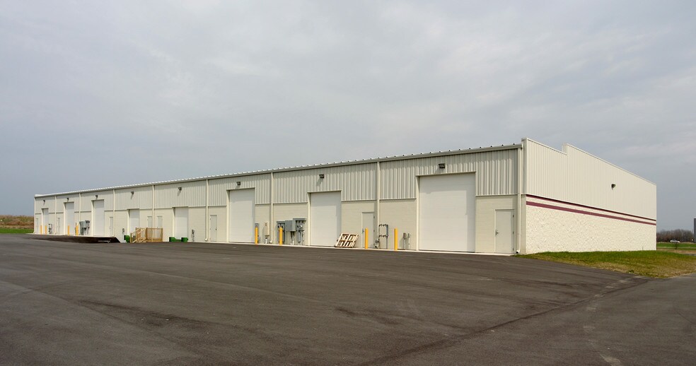 More Photos Of 1442-1480 S Amy Ln, Franklin Flex For Lease