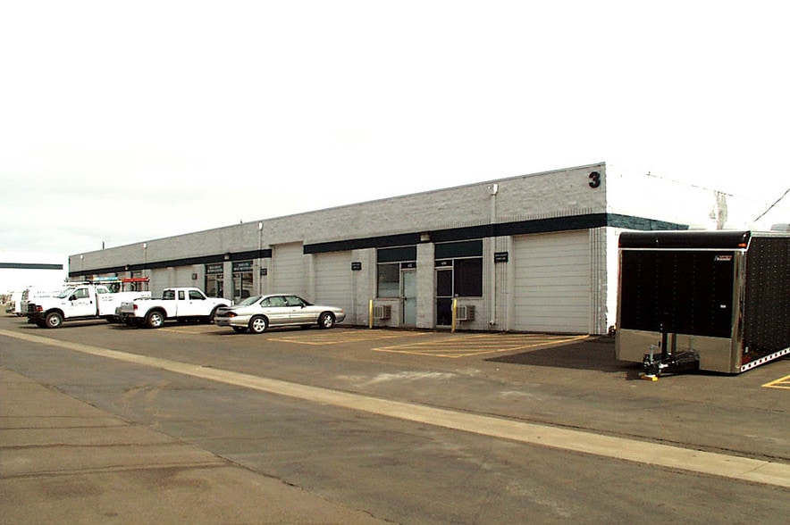 More Photos Of 428-442 Violet St, Golden Unknown For Lease