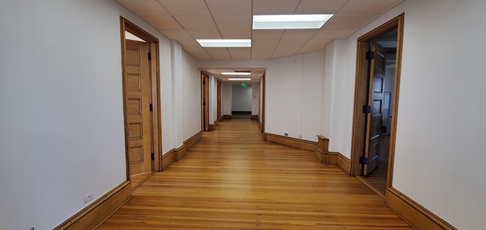 More Photos Of 730 17th St, Denver Office For Sale