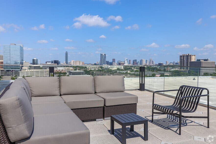 More Photos Of 2925 Richmond Ave, Houston Coworking Space