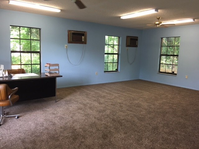More Photos Of 11831 State Road 52, Hudson Office For Sale