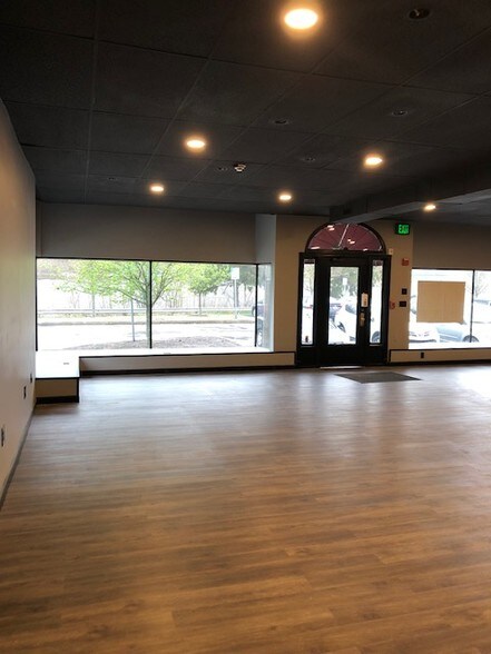 More Photos Of 931-937 Worcester Rd, Framingham Storefront Retail Residential For Lease