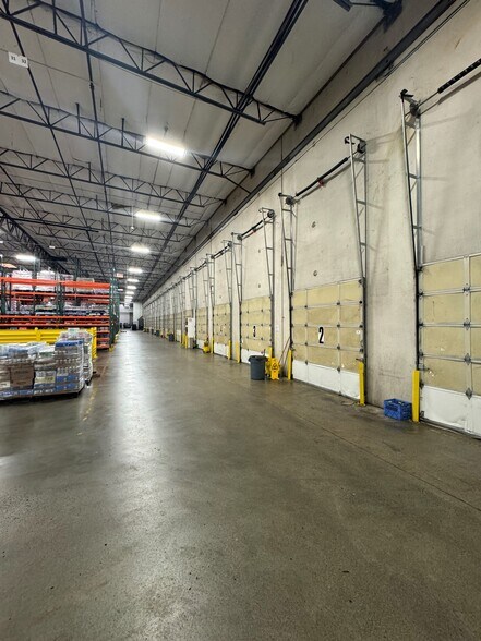 More Photos Of 5408 NE 88th St, Vancouver Warehouse For Sale