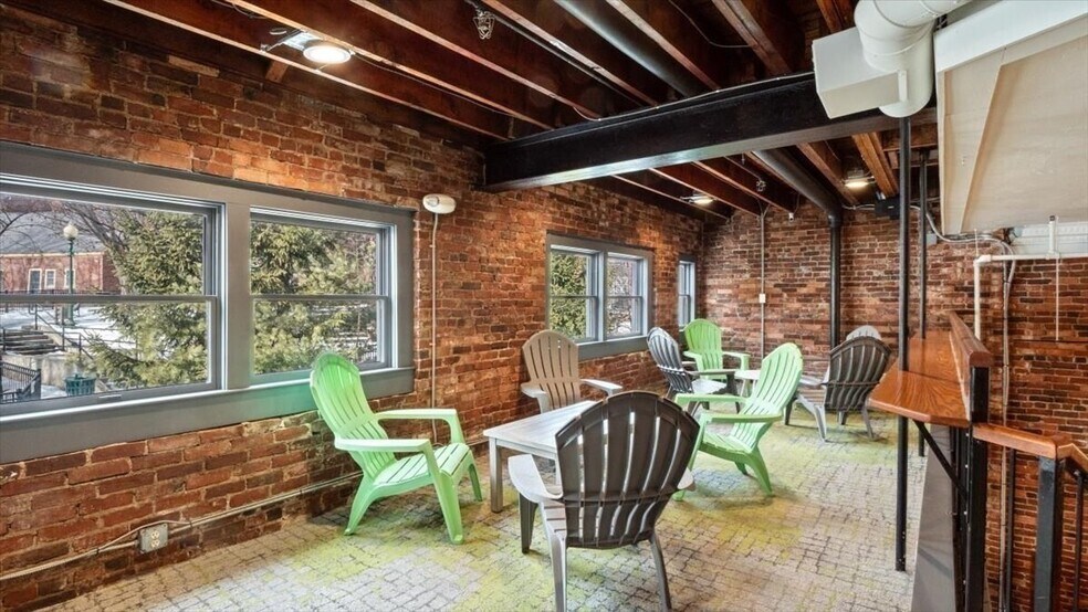 More Photos Of 35 Main St, Amesbury Storefront Retail Office For Sale