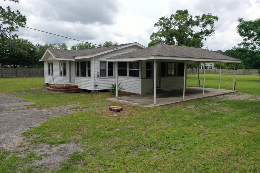More Photos Of 2604 New Berlin Rd, Jacksonville Medical For Sale