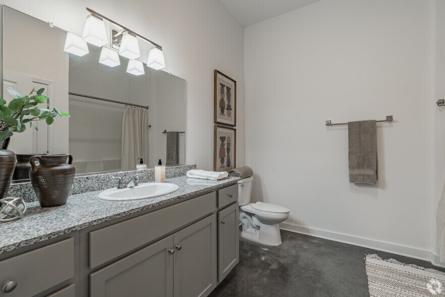 More Photos Of 4815 Market Green Pl W, Lakeland Apartments For Sale