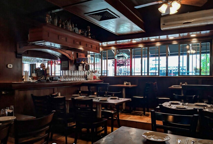 More Photos Of 1734-1738 E Passyunk Ave, Philadelphia Apartments For Sale