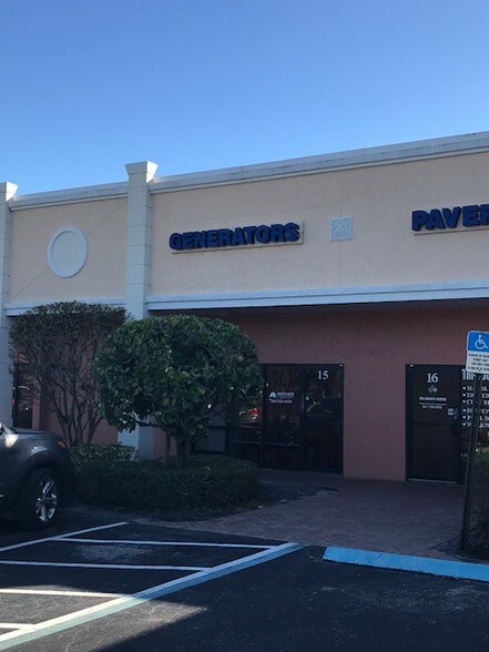 More Photos Of 3300 S Congress Ave, Boynton Beach Showroom For Lease