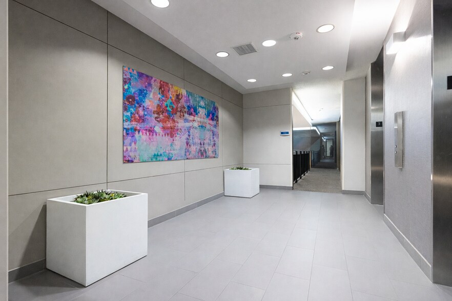 More Photos Of 5373 W Alabama St, Houston Office For Lease