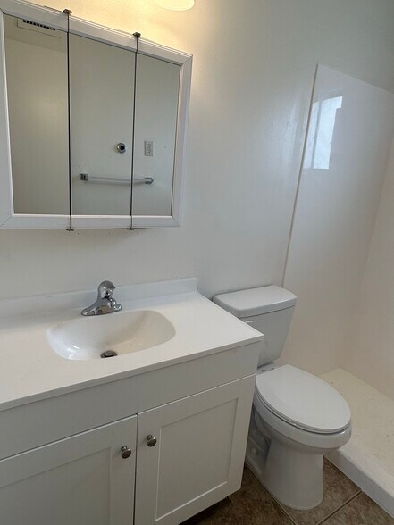 More Photos Of 102 S Pomeroy St, Mesa Apartments For Sale