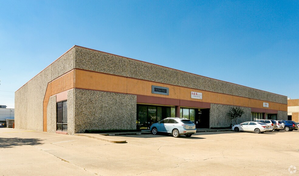 More Photos Of 4003 Greenbriar Dr, Stafford Warehouse For Lease