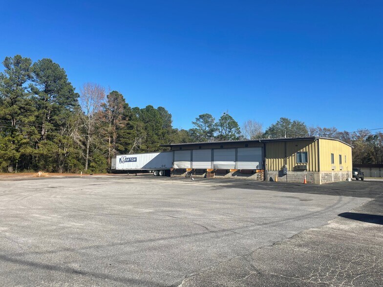 More Photos Of 1119 Interstate Blvd, Florence Truck Terminal For Lease