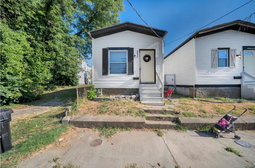 More Photos Of 3016 River Park Dr, Louisville Specialty For Sale