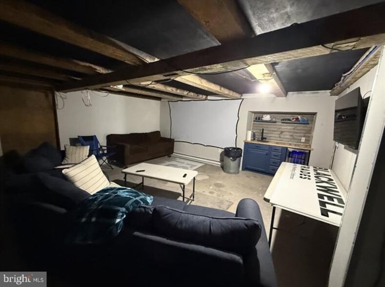 More Photos Of 2167 Main St, Lititz Flex For Sale