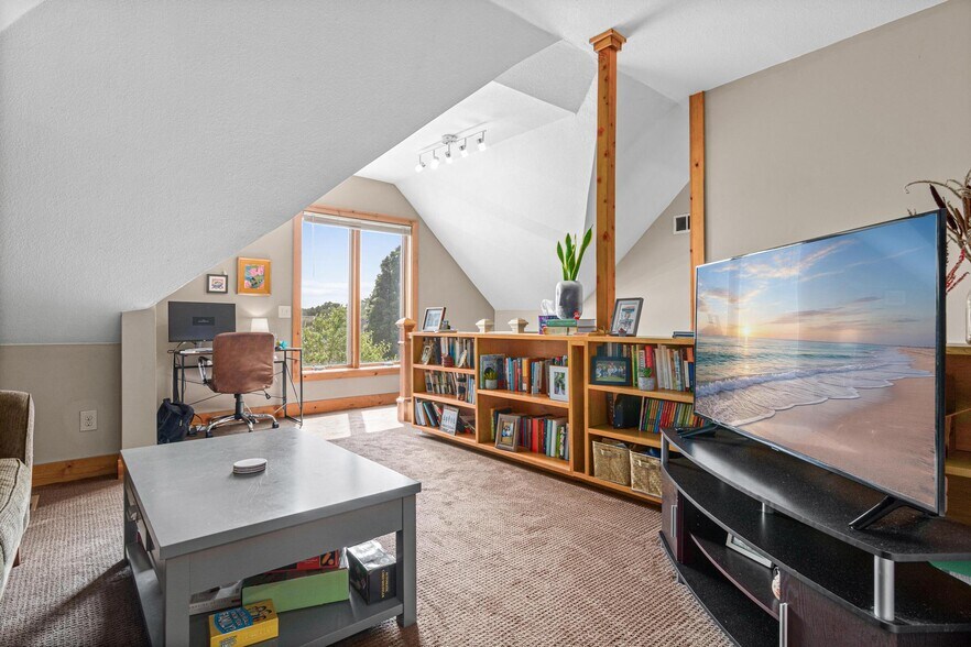 More Photos Of 2526 Jackson St NE, Minneapolis Apartments For Sale
