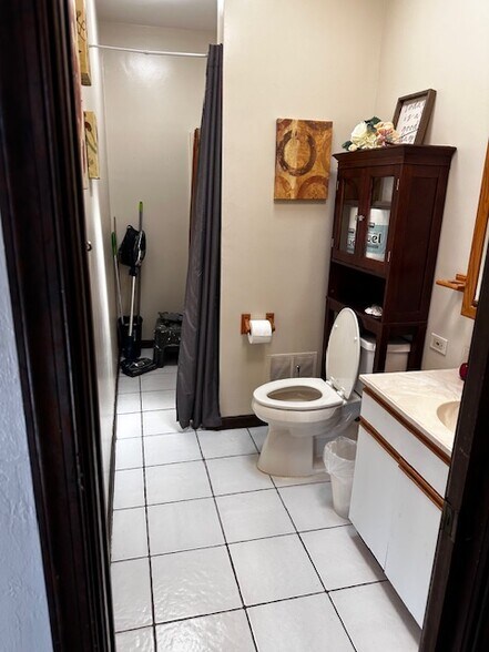 More Photos Of 190 NW Spanish River Blvd, Boca Raton Medical For Lease