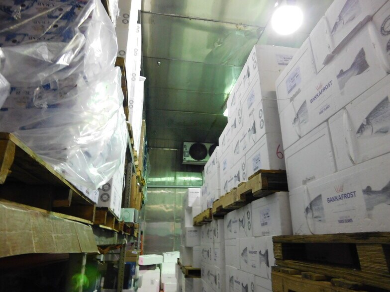 More Photos Of 1100 S Santa Fe Ave, Los Angeles Refrigeration Cold Storage For Lease