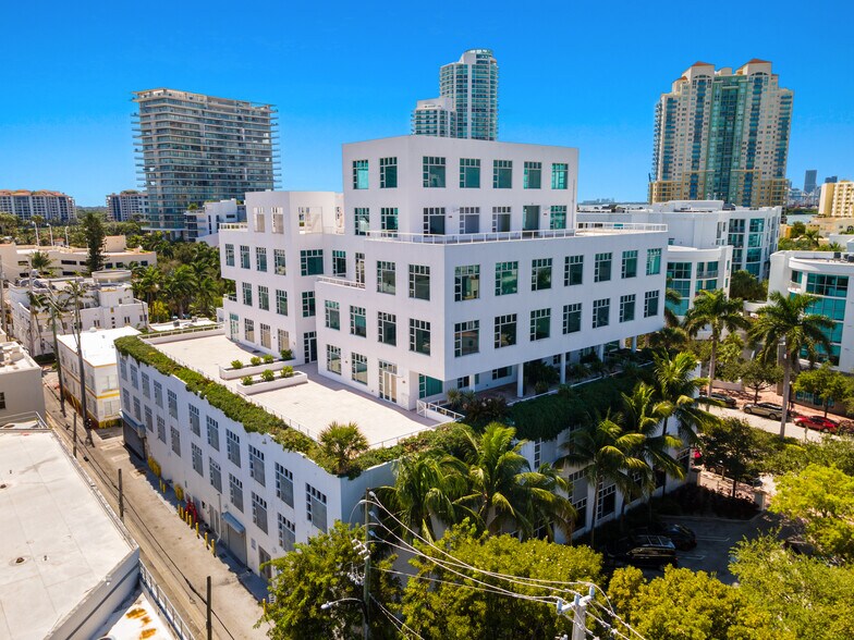 More Photos Of 119 Washington Ave, Miami Beach Office For Lease