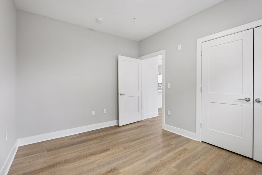 More Photos Of 10 W Westfield Ave W, Roselle Park Apartments For Lease