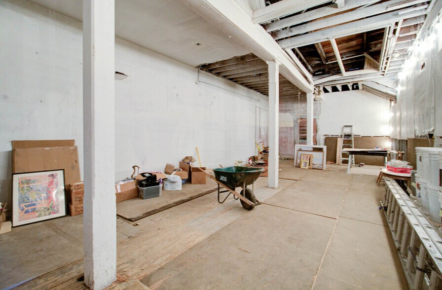 More Photos Of 155 S Miami Ave, Miami Storefront Retail Residential For Sale