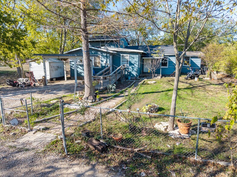 Primary Photo Of 162 Mendoza Ln, Buda Land For Sale