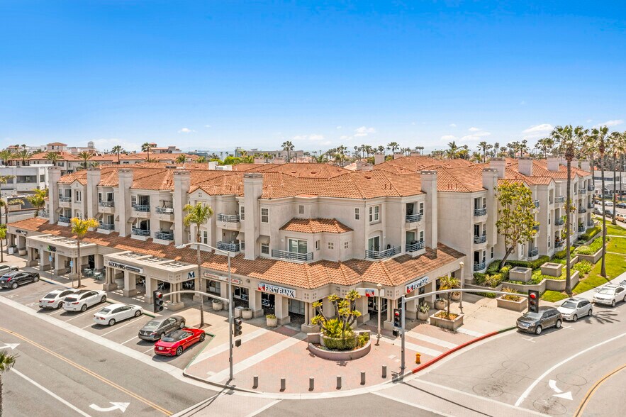 More Photos Of 501 Main St, Huntington Beach Storefront Retail Residential For Lease