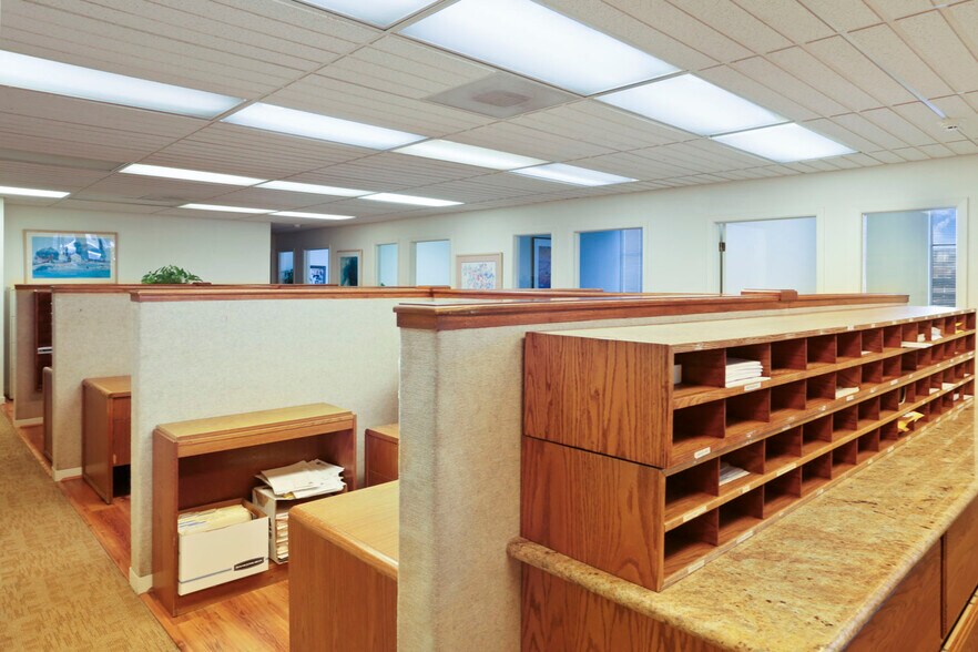 More Photos Of 200 W Harding Way, Stockton Office For Lease