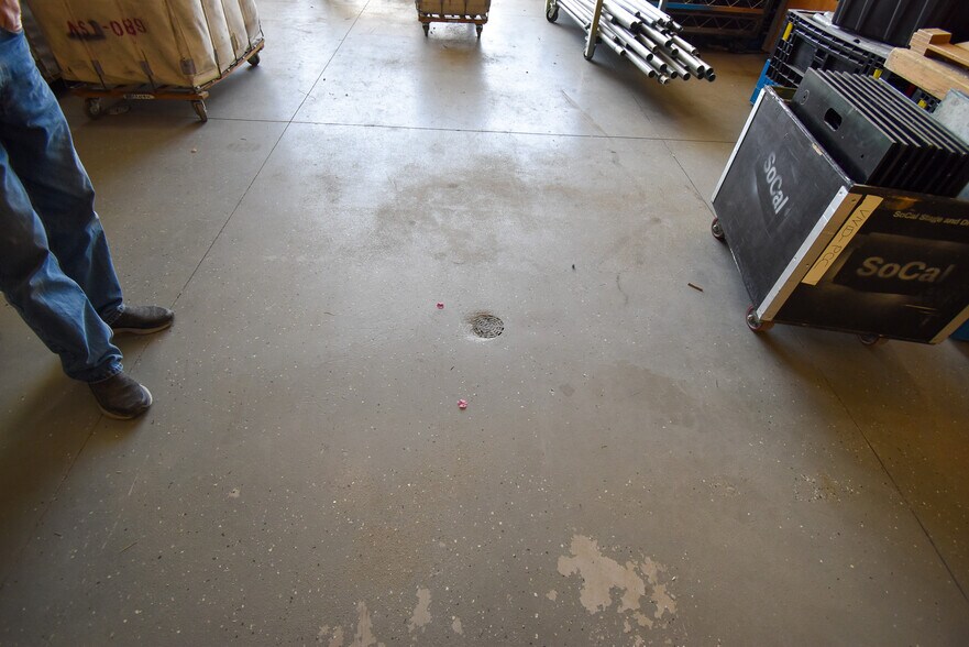 More Photos Of 79945 Country Club Dr, Bermuda Dunes Industrial For Sale