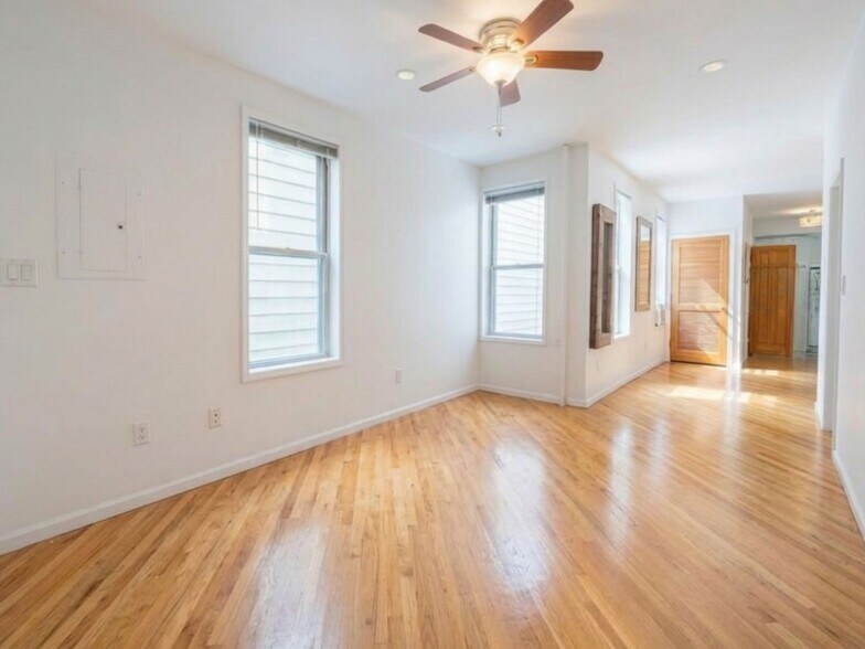 More Photos Of 2554 37th St, Astoria Apartments For Sale