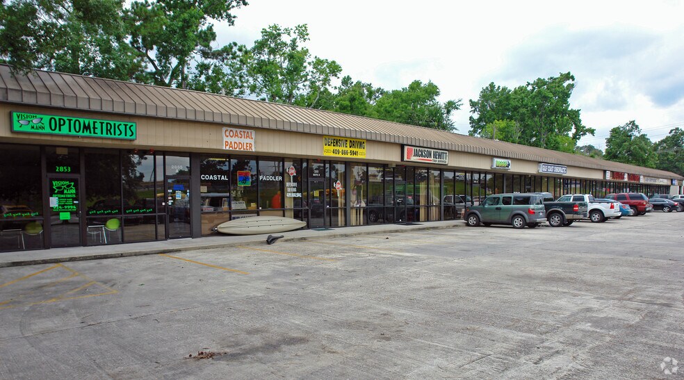 More Photos Of 2855 Eastex Fwy, Beaumont General Retail For Lease