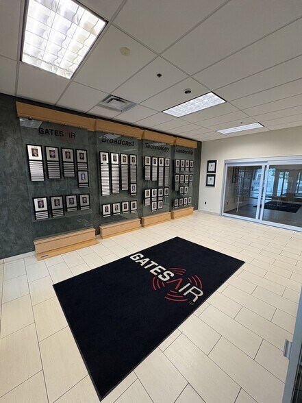 More Photos Of 5300 Kings Island Dr, Mason Office For Sale