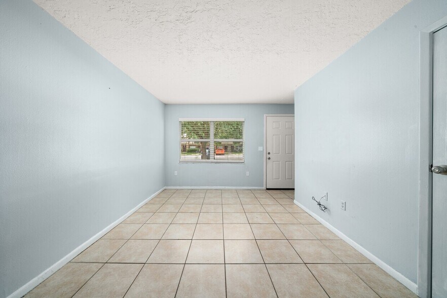 More Photos Of , Avon Park Multifamily For Sale