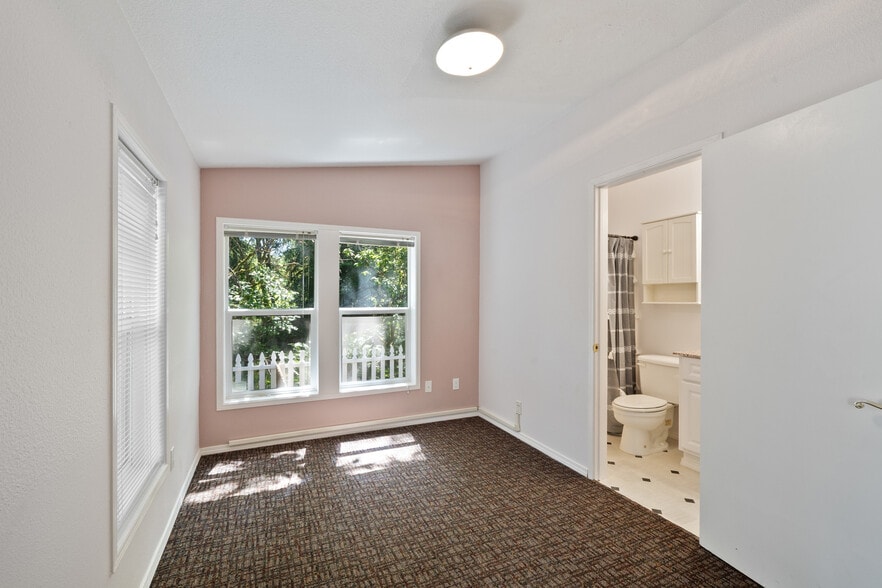 More Photos Of 10425 Neahkahnie Creek Rd, Nehalem Apartments For Sale