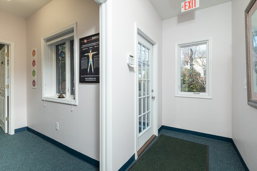 More Photos Of 3802 N Druid Hills Rd, Decatur Office Residential For Sale